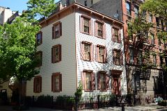 05 Wood Frame William Hyde House 17 Grove Street Was Built In 1822 And Is One of The Oldest Buildings In New York Greenwich Village.jpg